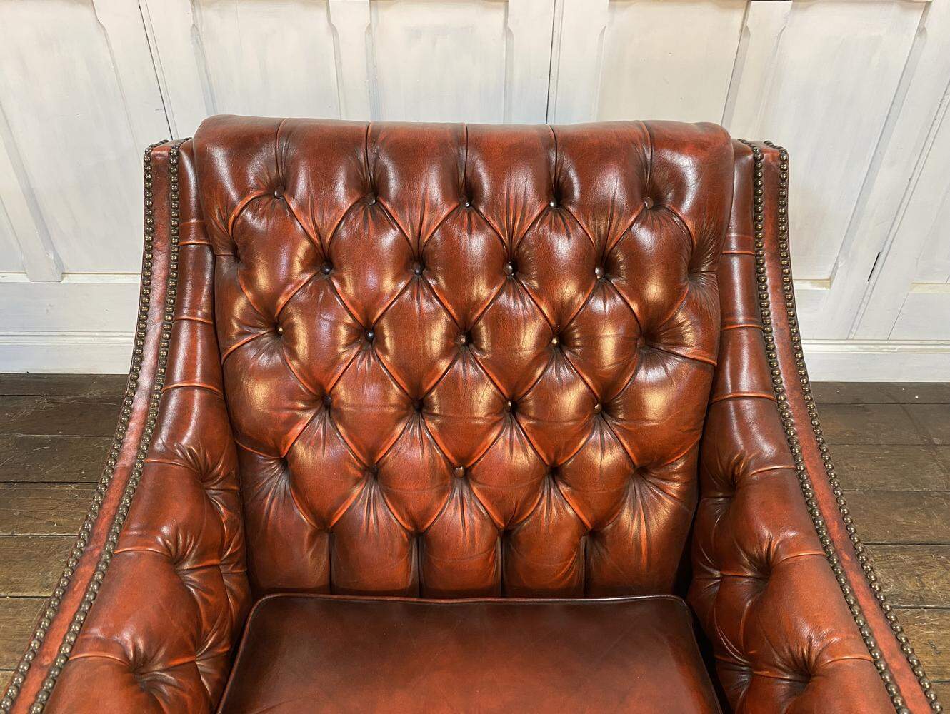 チェスターフィールドソファ