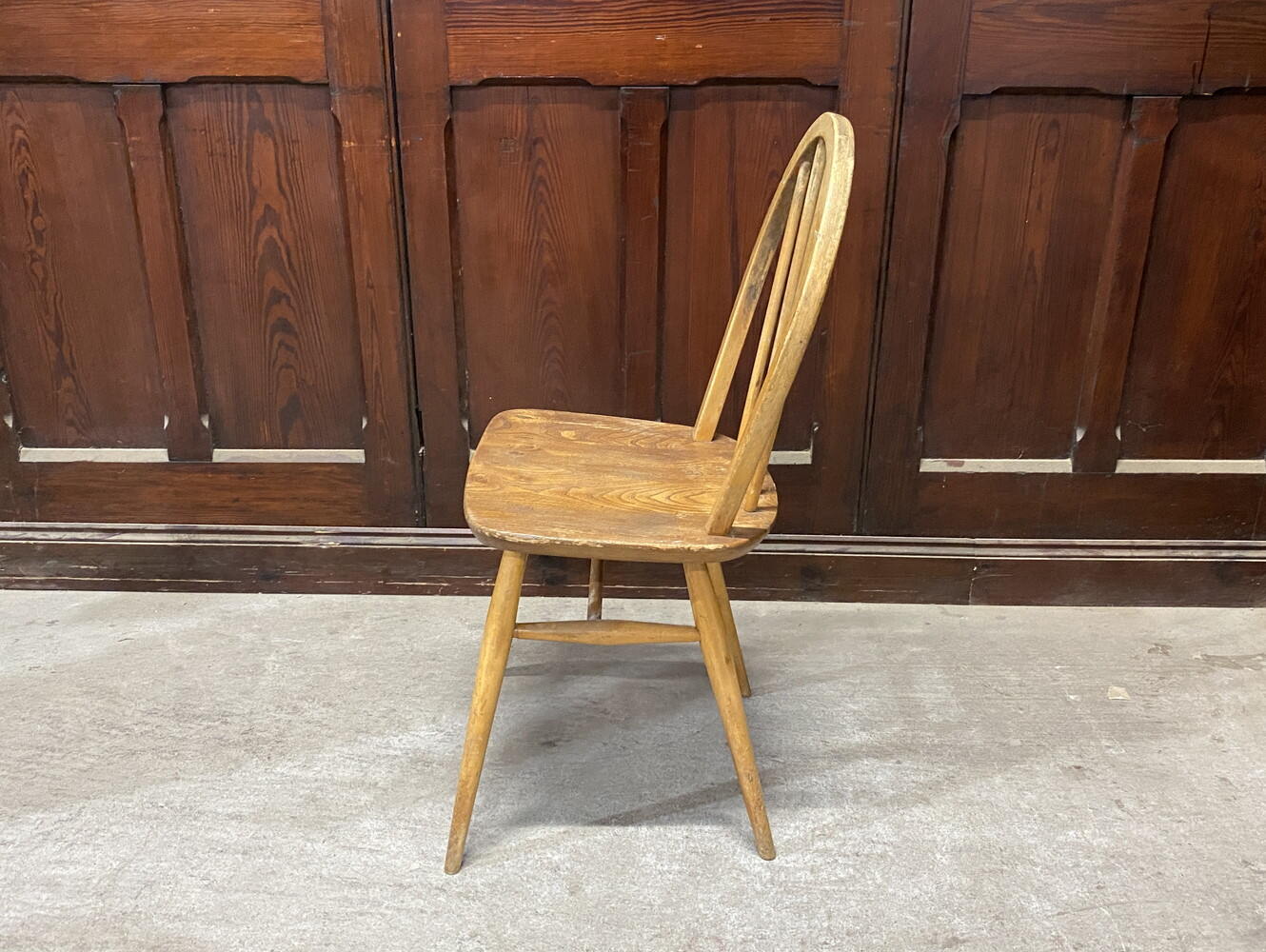 フープバックチェア ERCOL