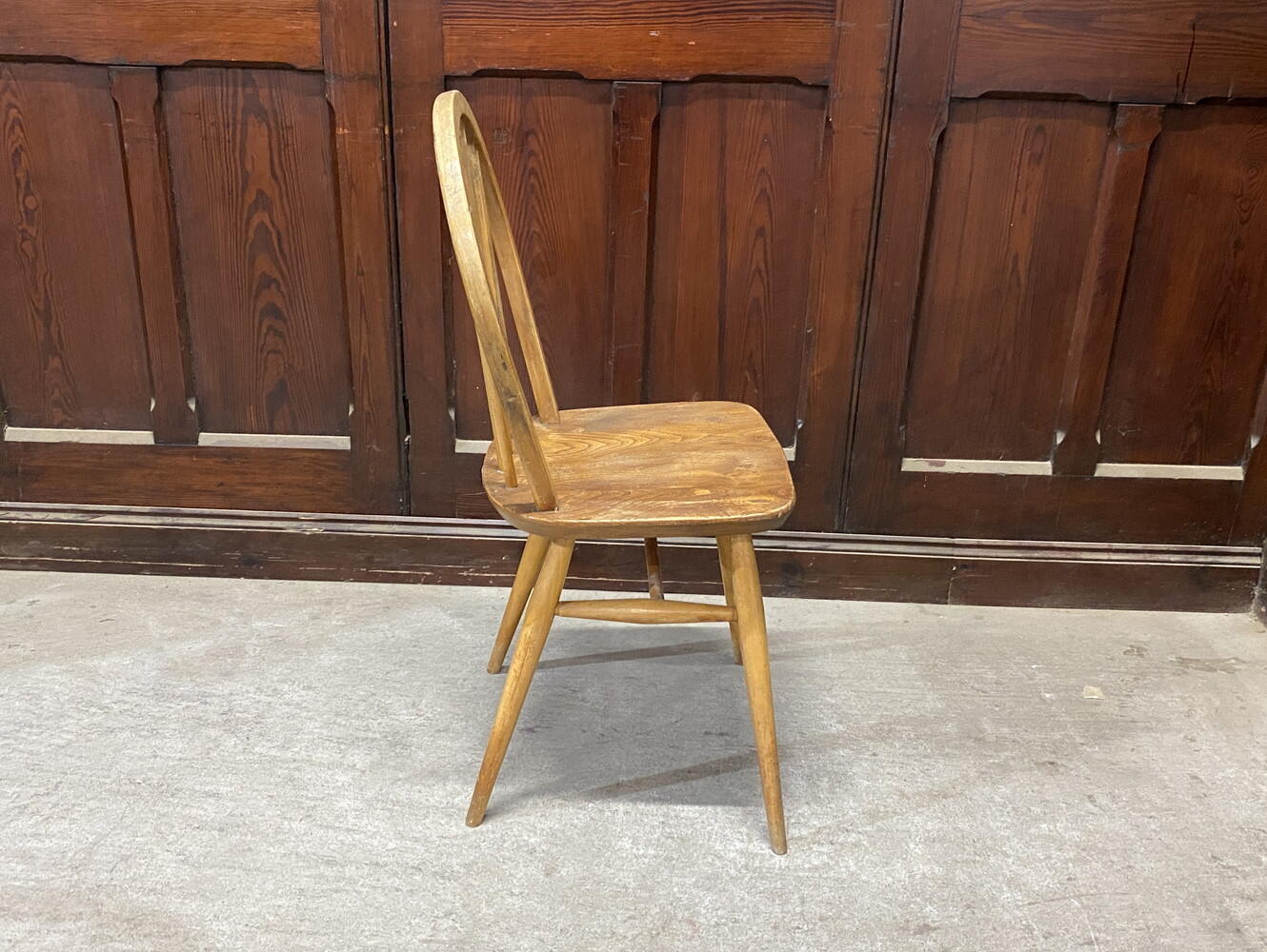 フープバックチェア ERCOL