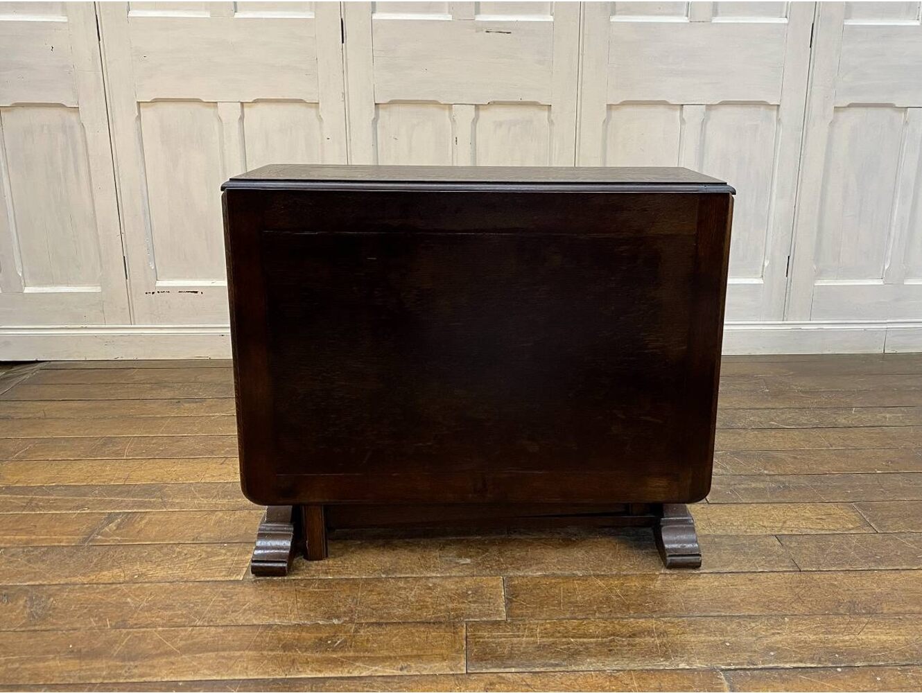 ゲートレッグテーブル