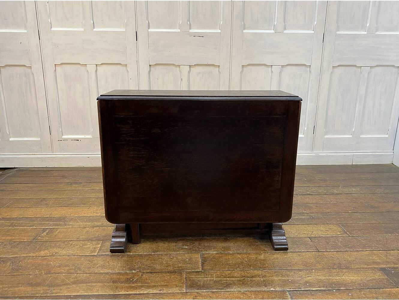 ゲートレッグテーブル