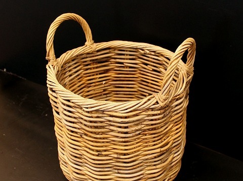 ウィッカーバスケット