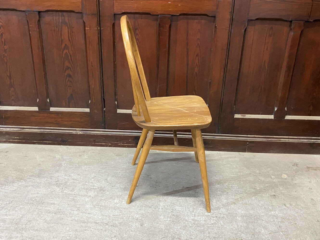 フープバックチェア ERCOL