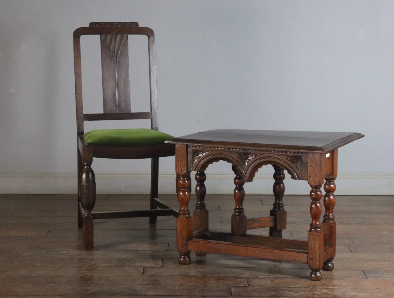 センターテーブル