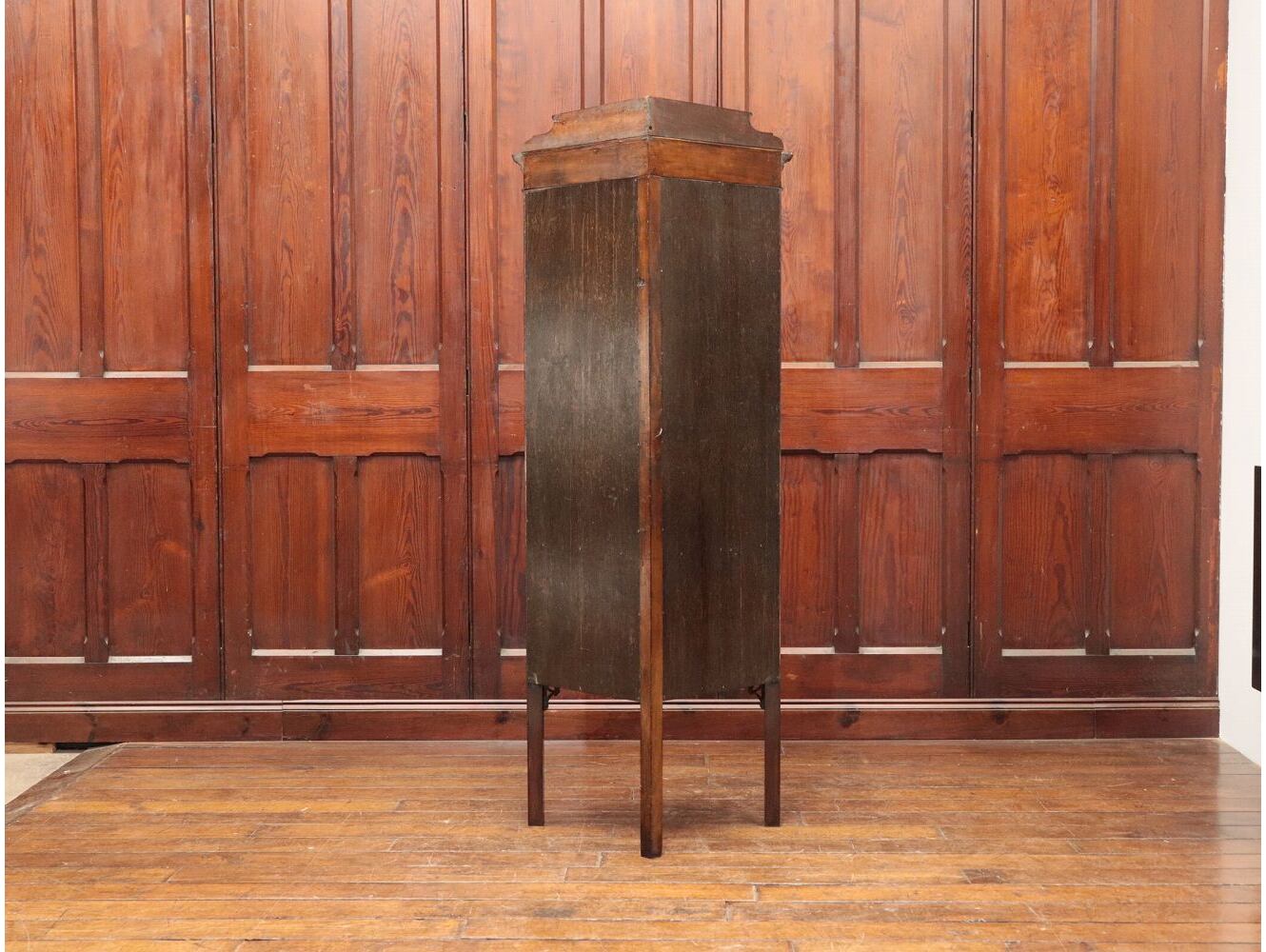 連休限定価格】イギリスアンティーク コーナーキャビネット 象嵌