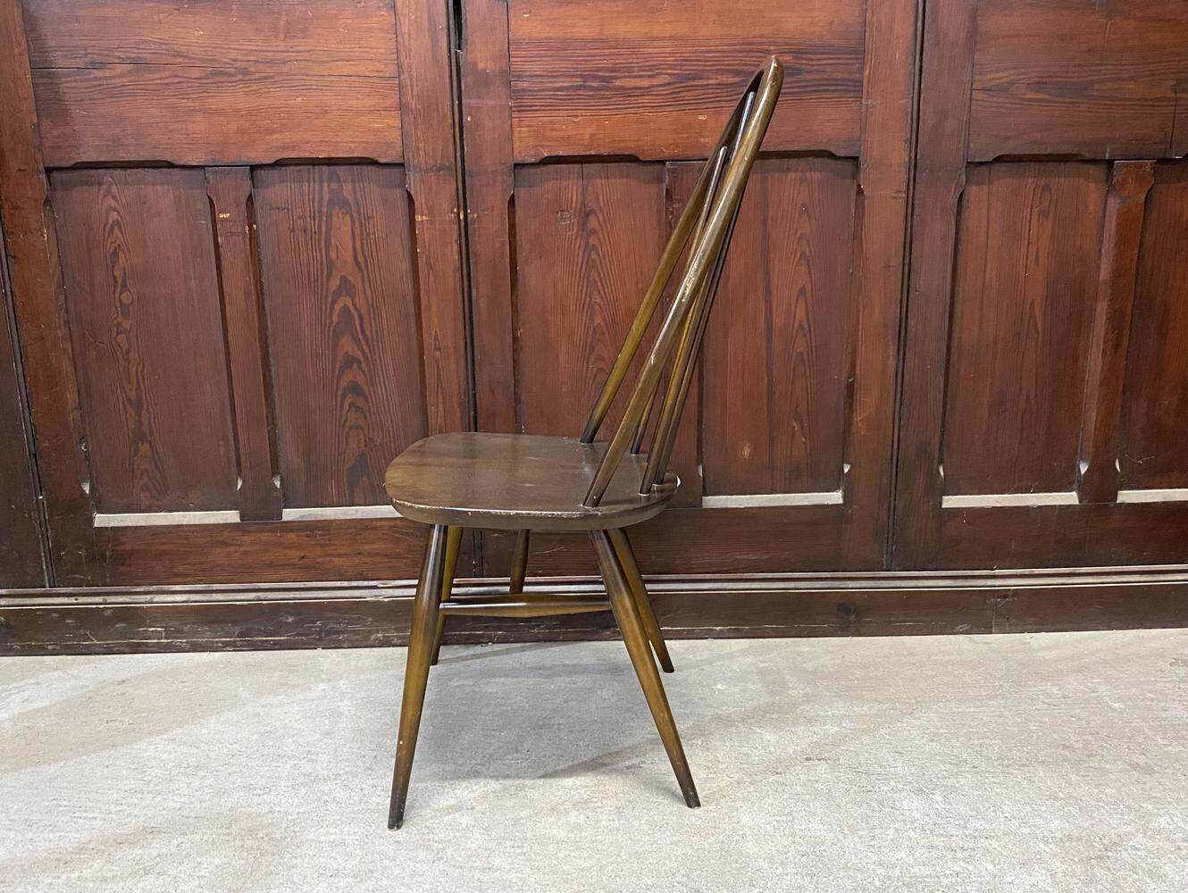 クエーカーチェア ERCOL