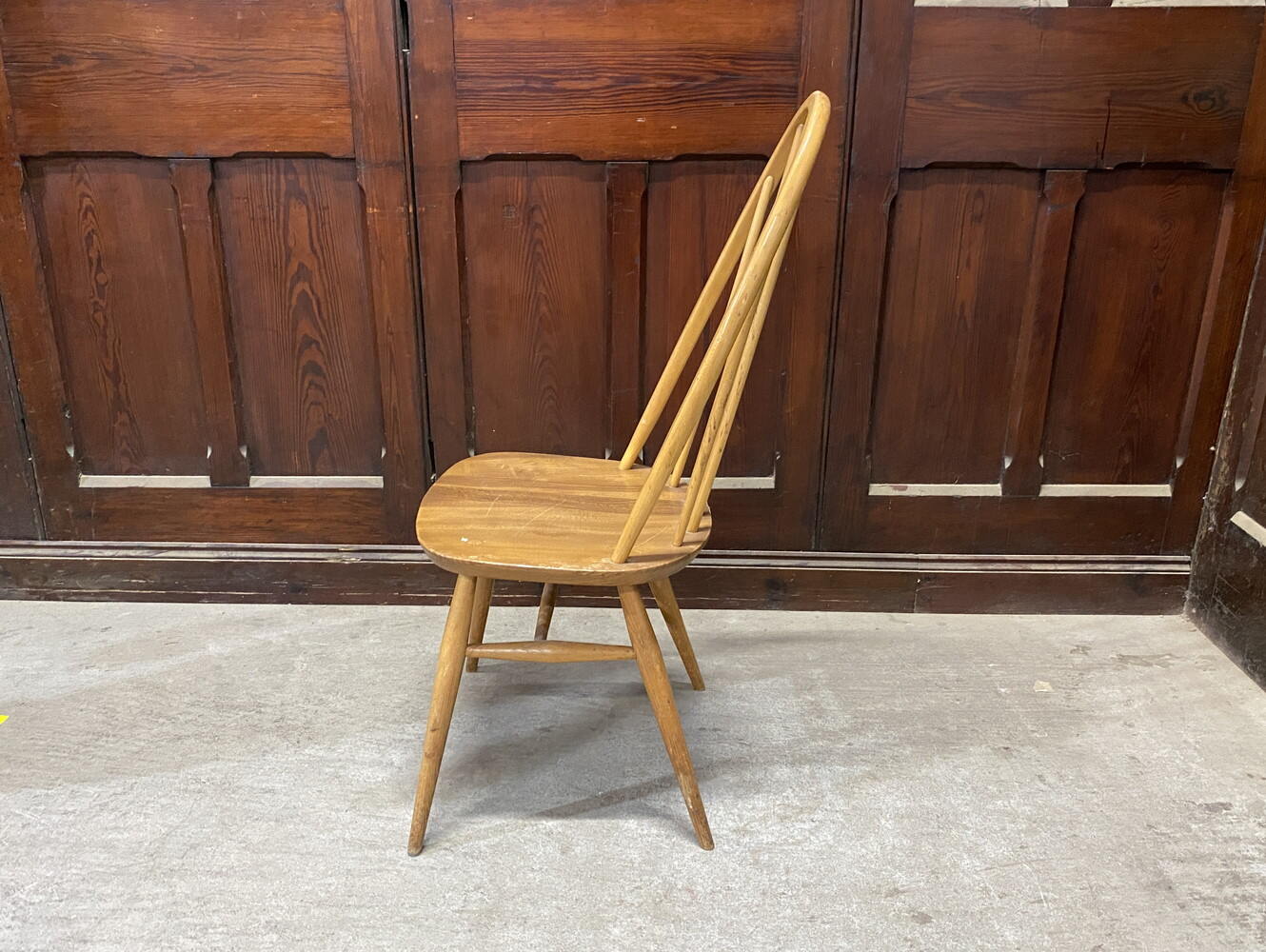 クエーカーチェア ERCOL