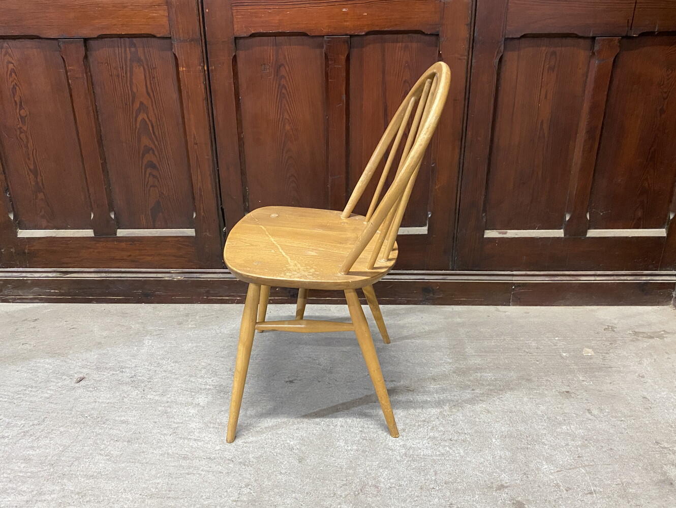 フープバックチェア ERCOL