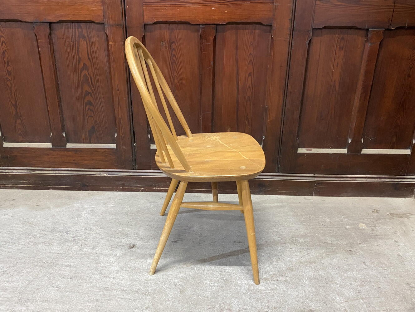 フープバックチェア ERCOL