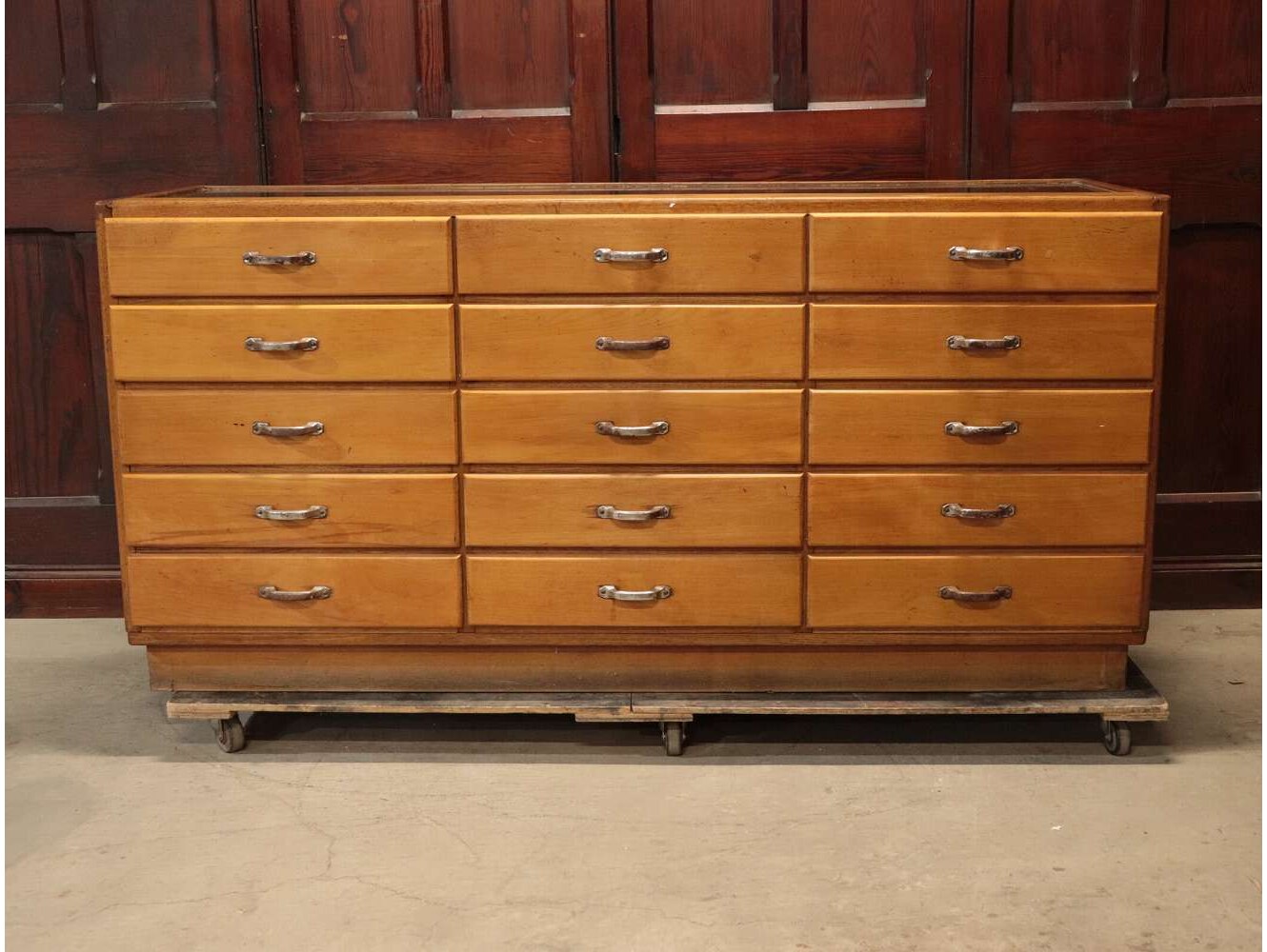 シャツケース | ショップファニチャー,ファッションストアファニチャー