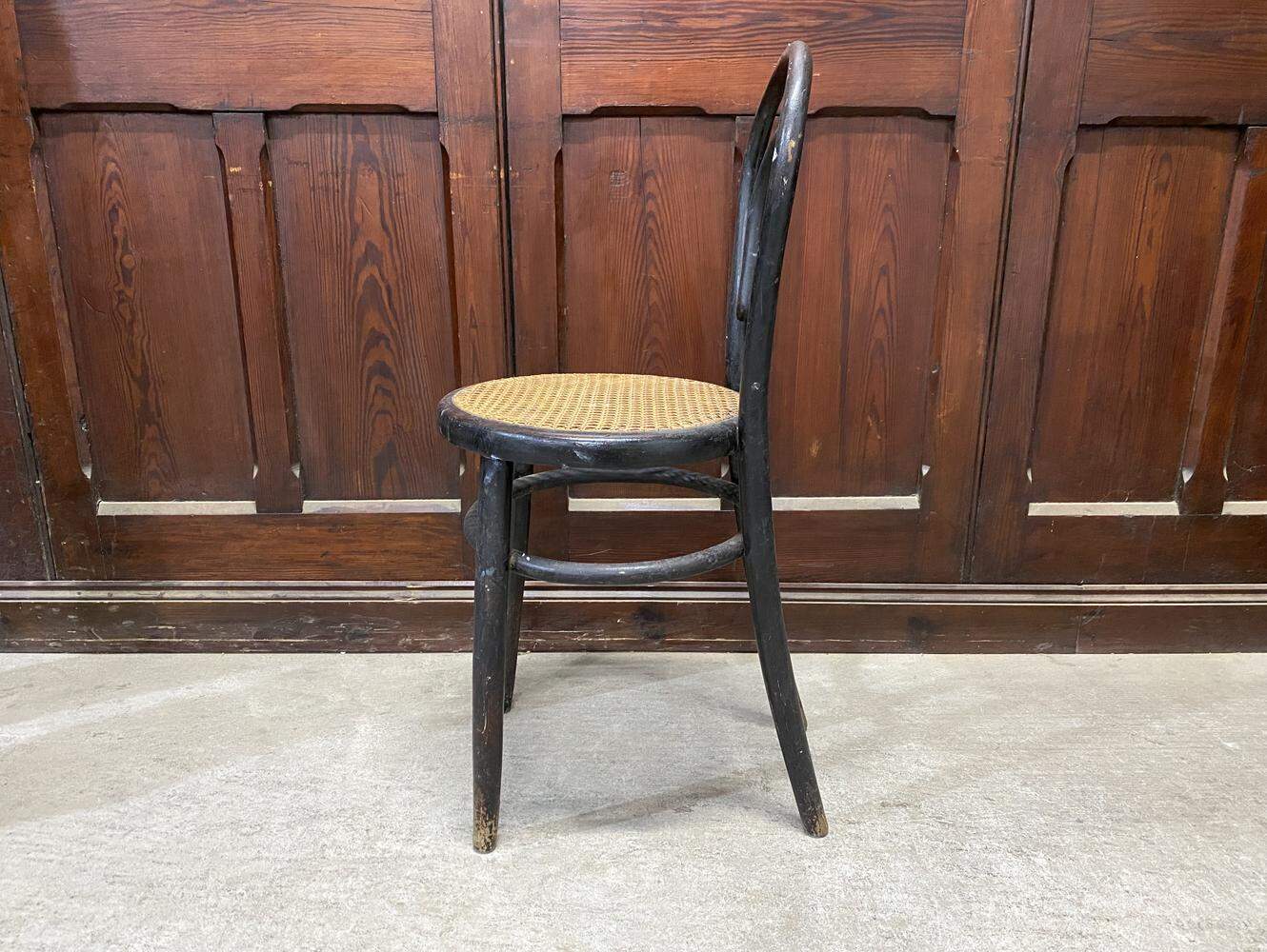 ベントウッドチェア