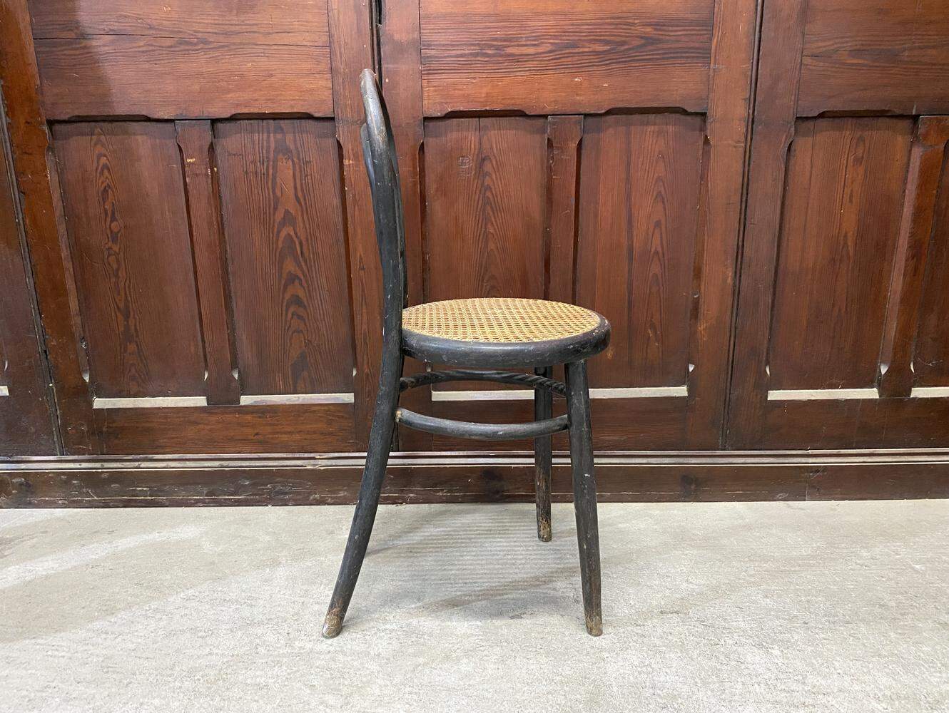 ベントウッドチェア