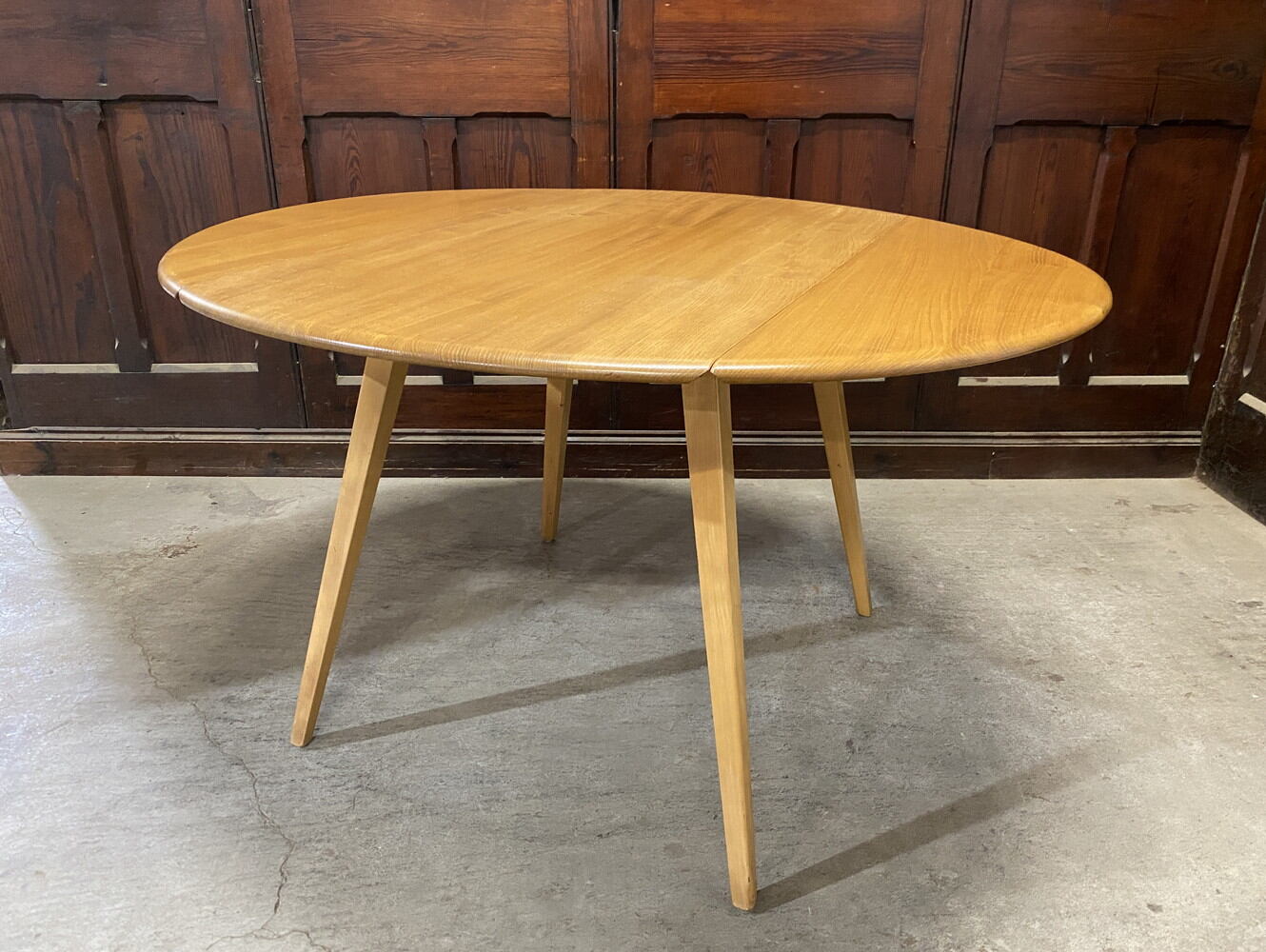 バタフライテーブル ERCOL