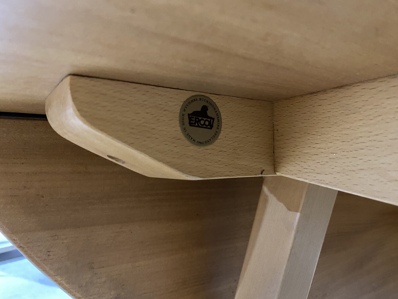 バタフライテーブル ERCOL