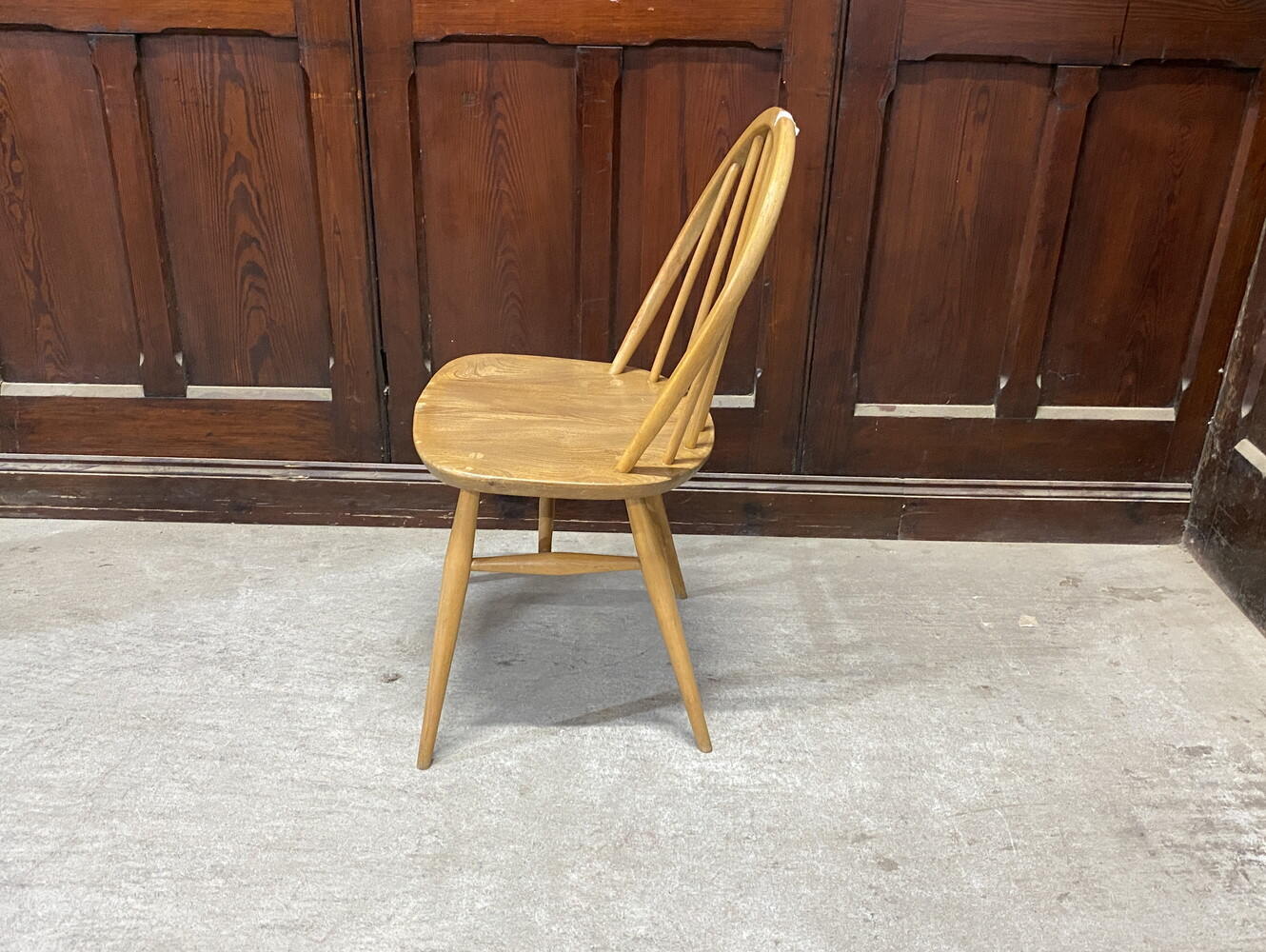 フープバックチェア ERCOL