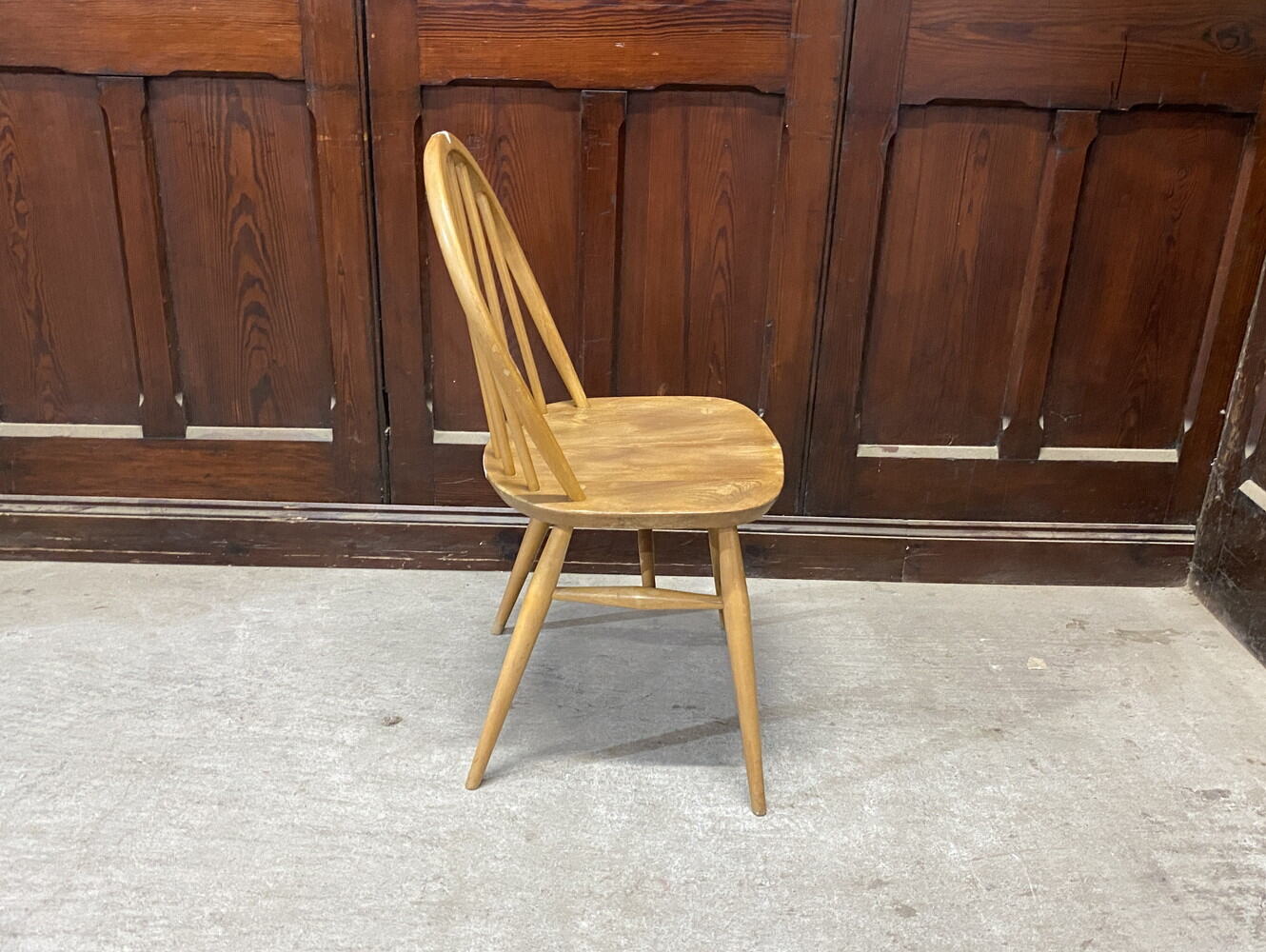 フープバックチェア ERCOL