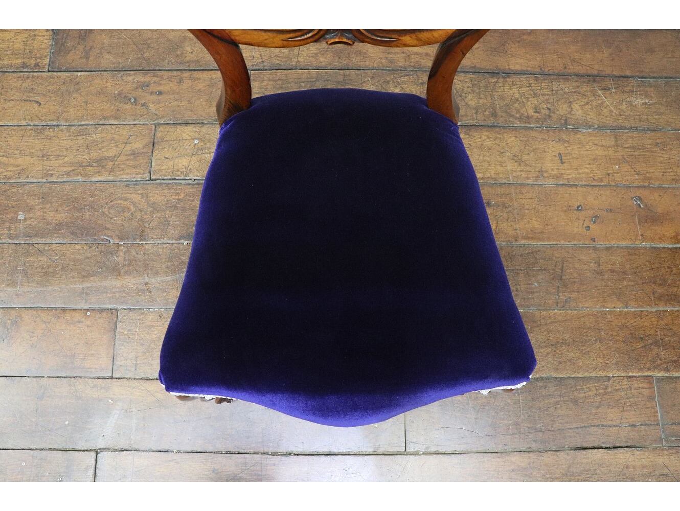 バルーンバックチェア