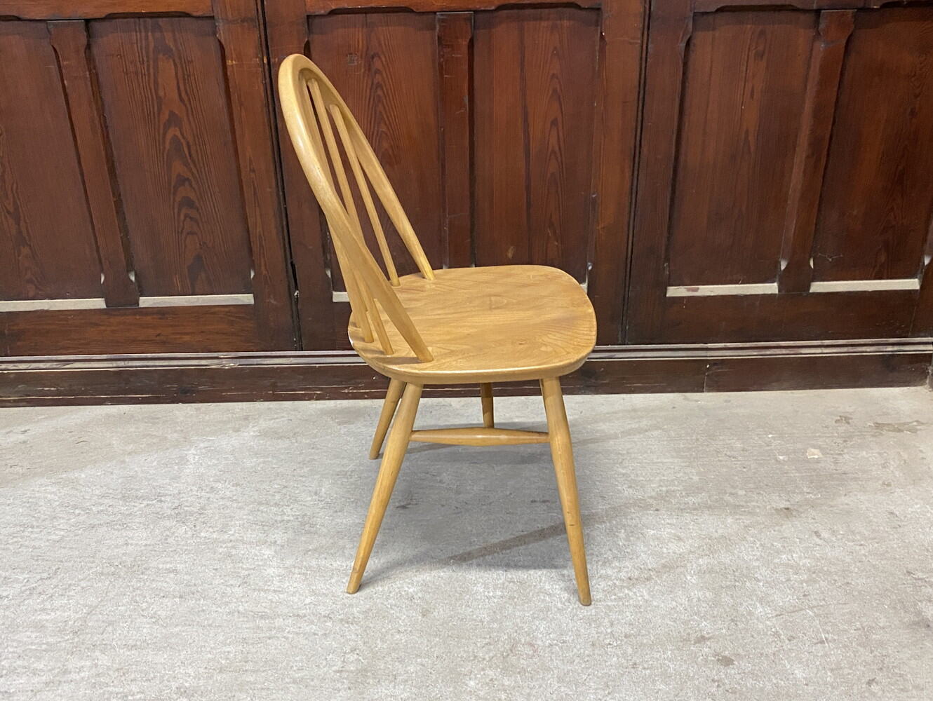 フープバックチェア ERCOL
