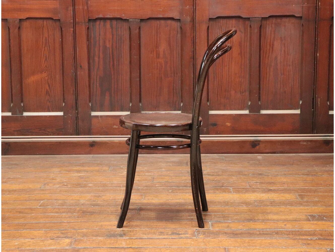 ベントウッドチェア