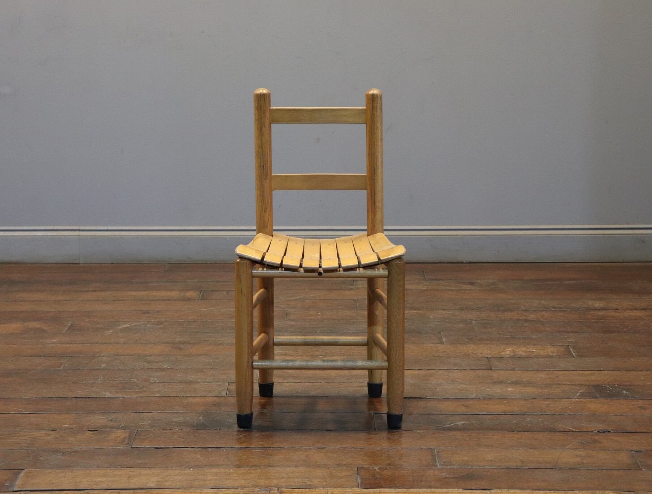 スクールチェア