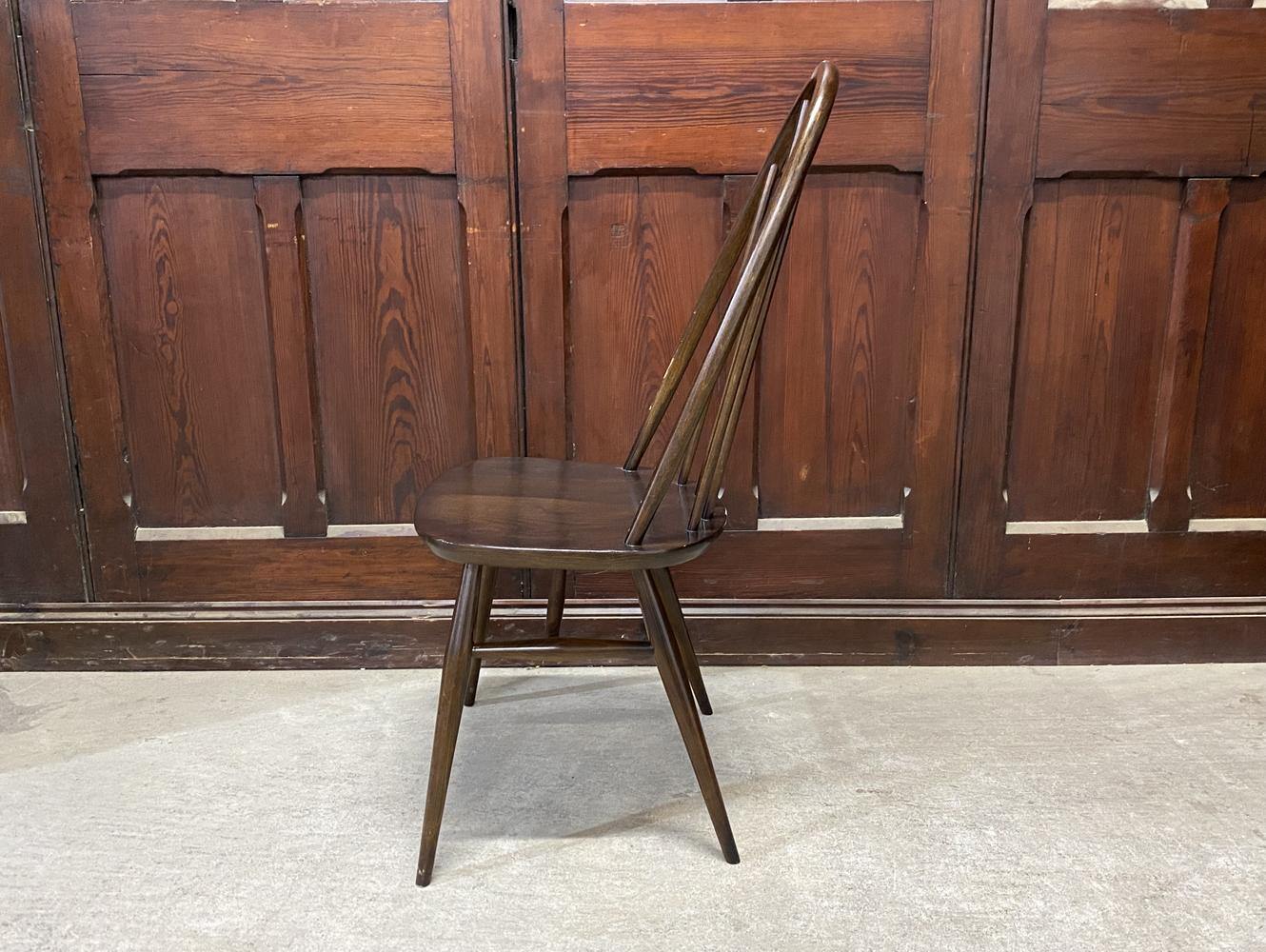 クエーカーチェア ERCOL