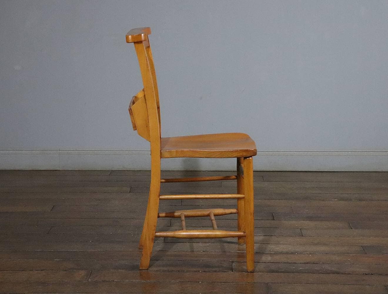 チャーチチェア