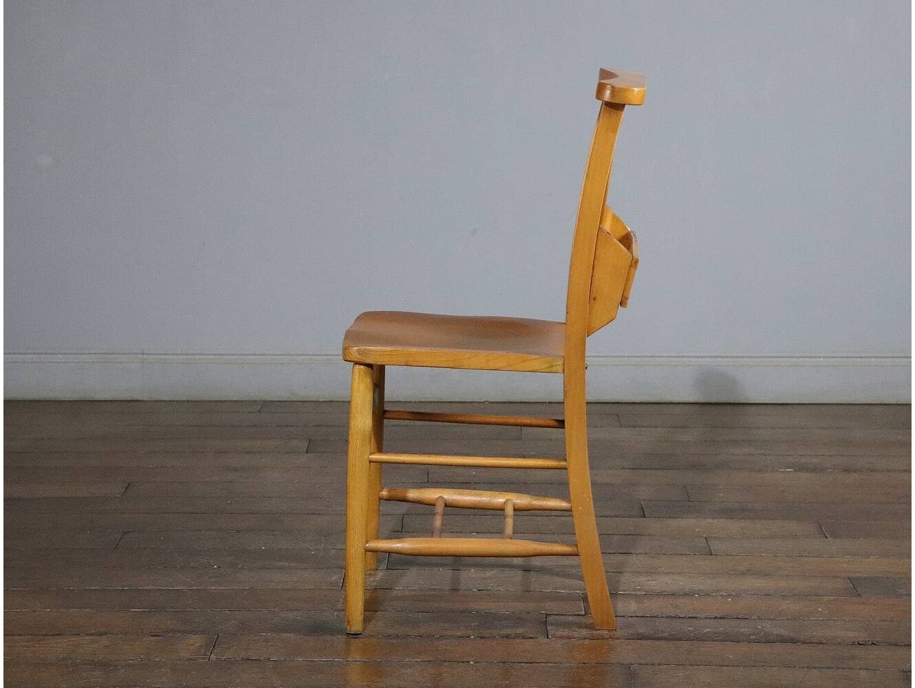 チャーチチェア