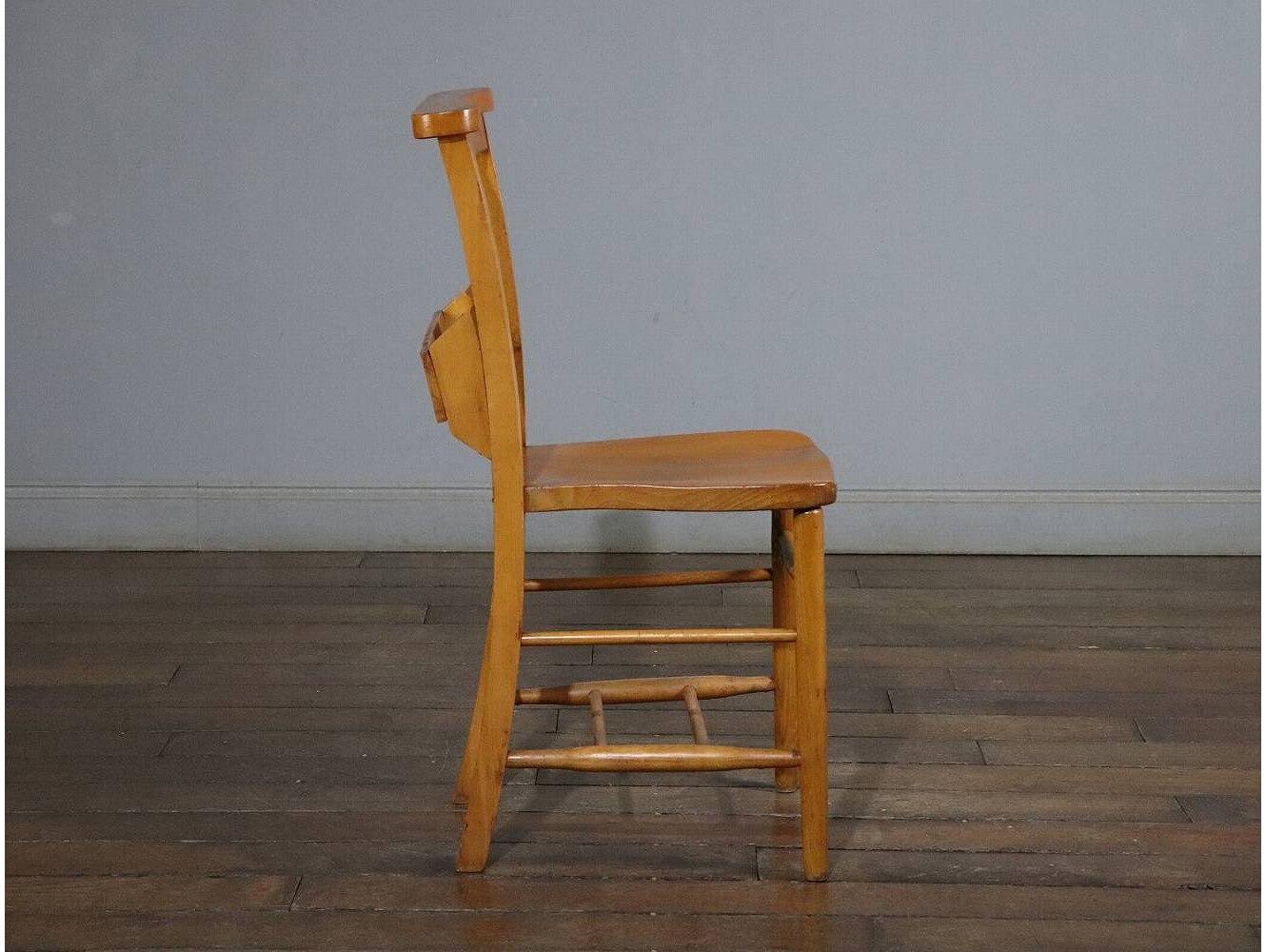 チャーチチェア