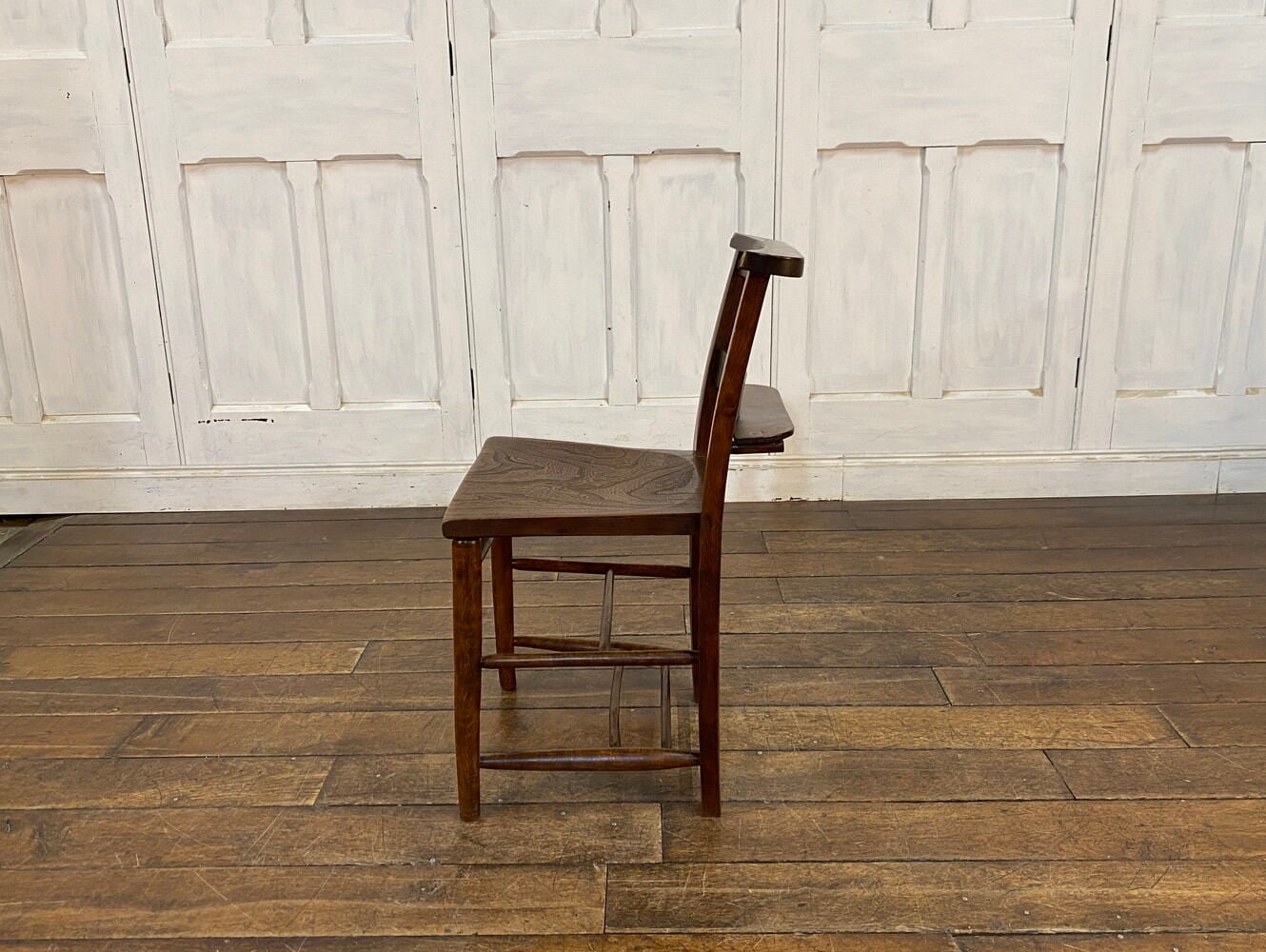 チャーチチェア