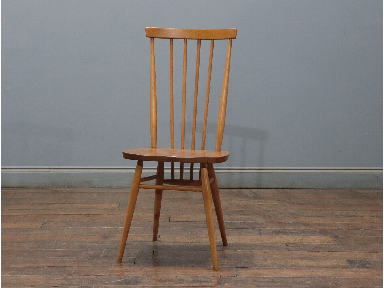 ハイスティックバックチェア ERCOL