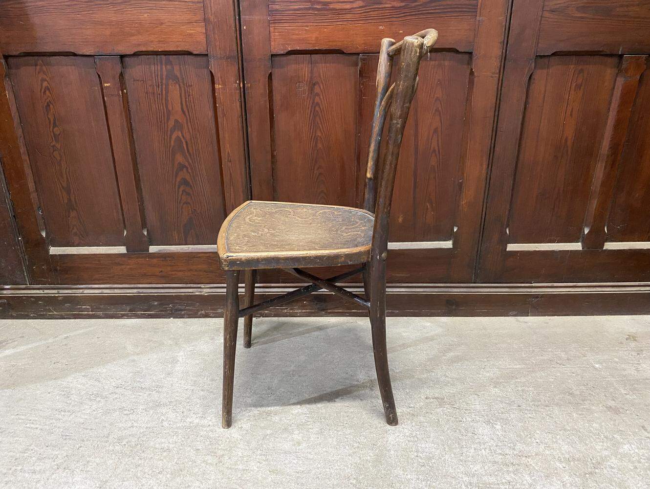 ベントウッドチェア