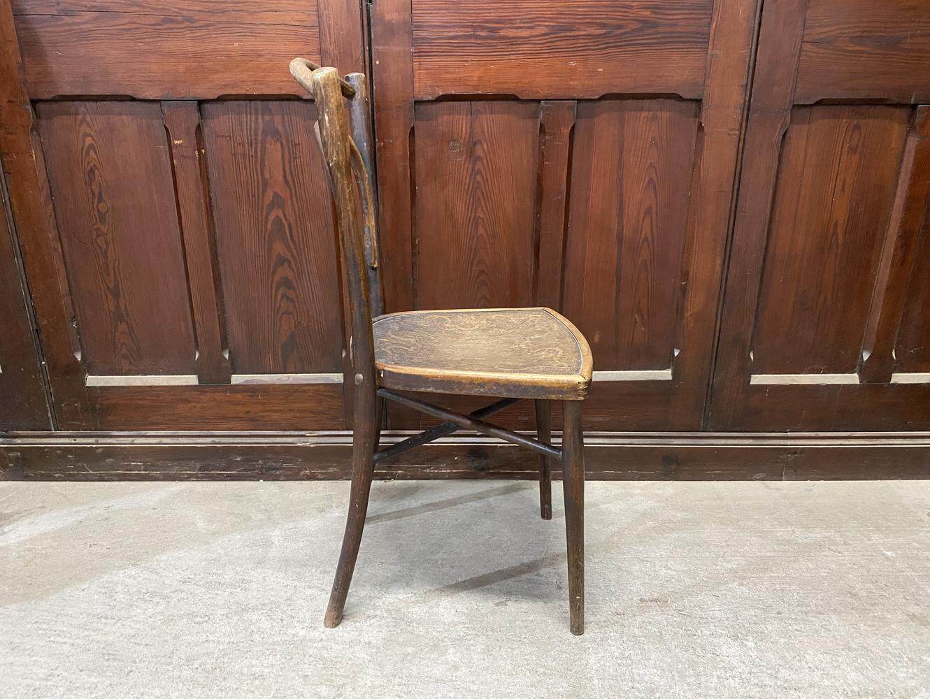 ベントウッドチェア