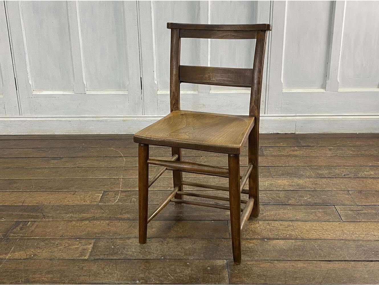 チャーチチェア