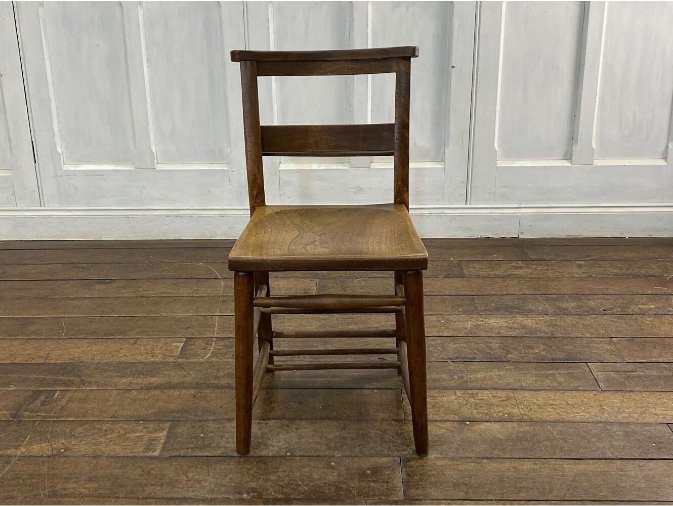 チャーチチェア