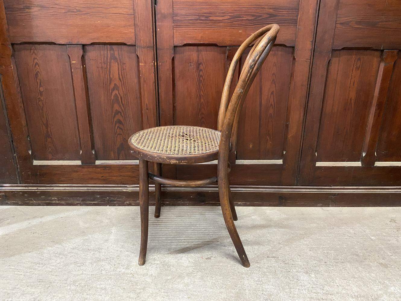 ベントウッドチェア