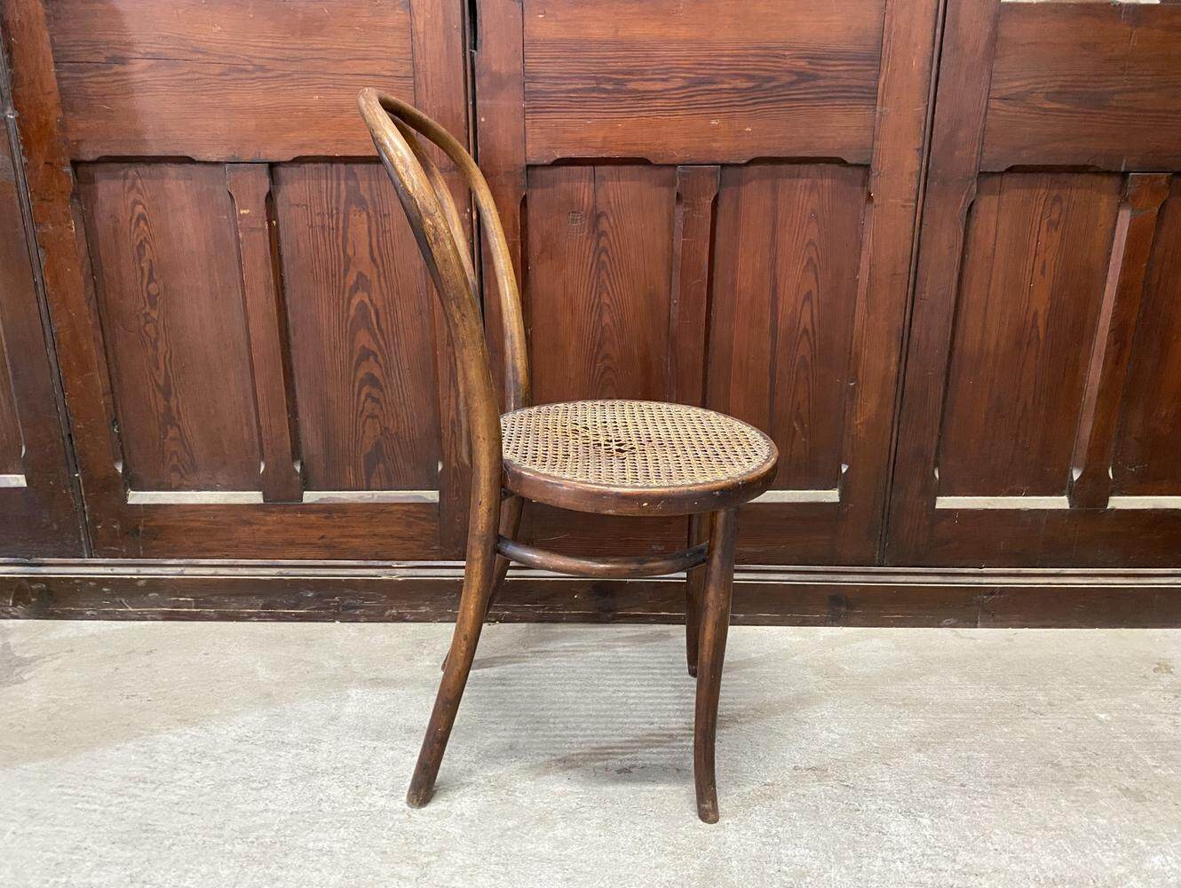 ベントウッドチェア