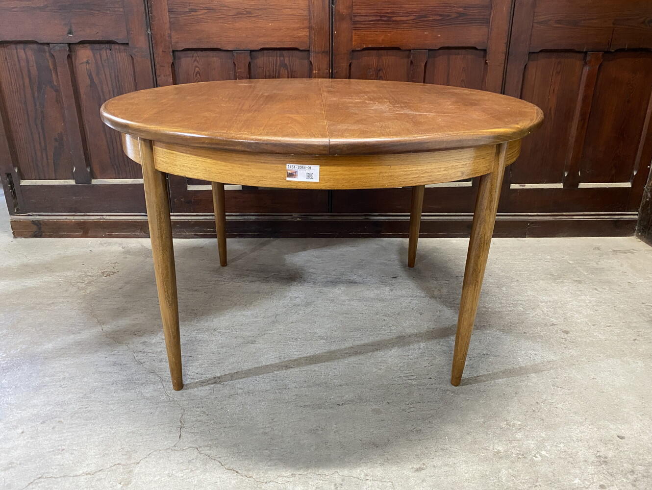 ダイニングテーブル