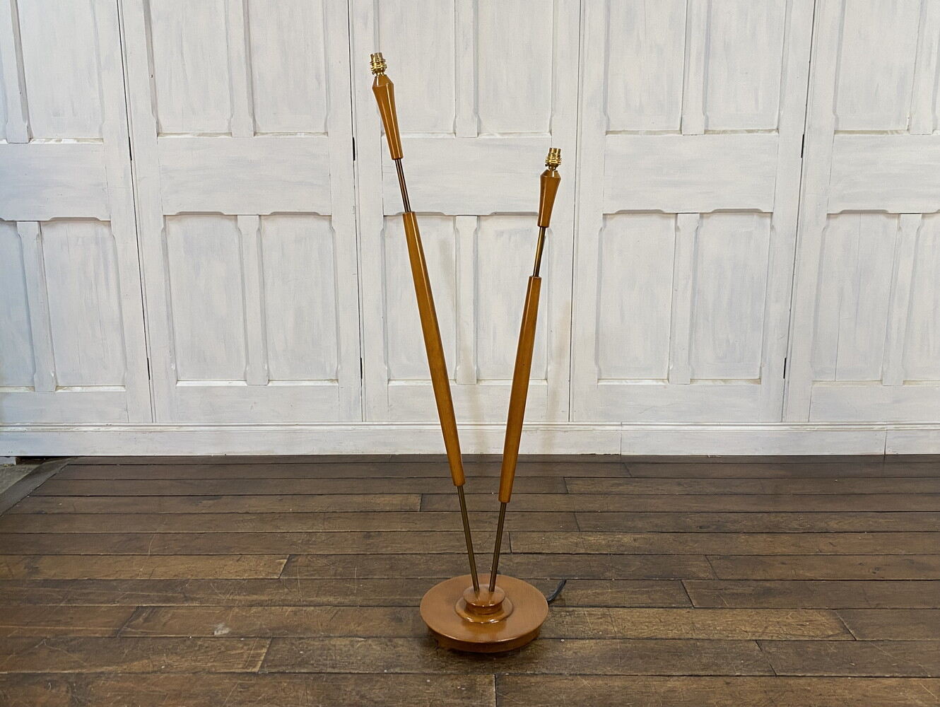 フロアスタンド