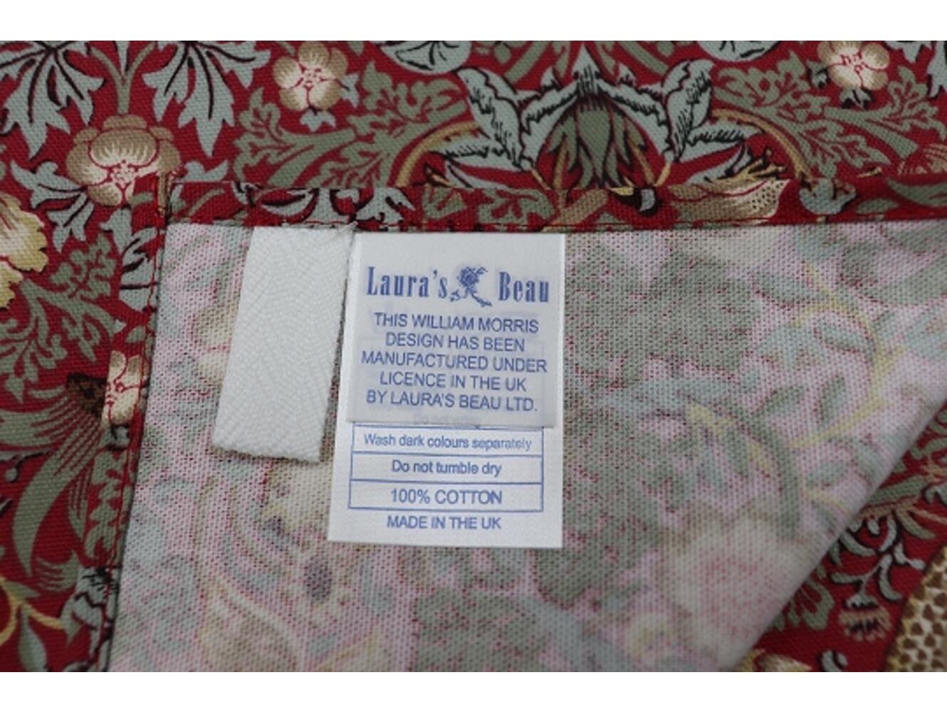 Strawberry Thief Red ティータオル