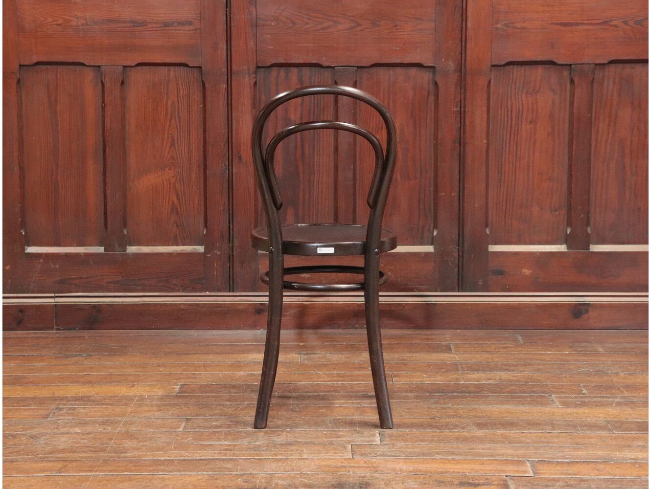 ベントウッドチェア THONET