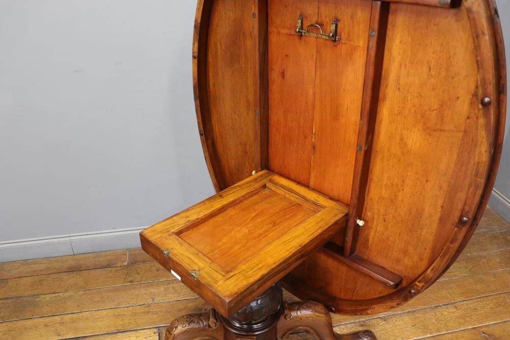 ティルトップテーブル