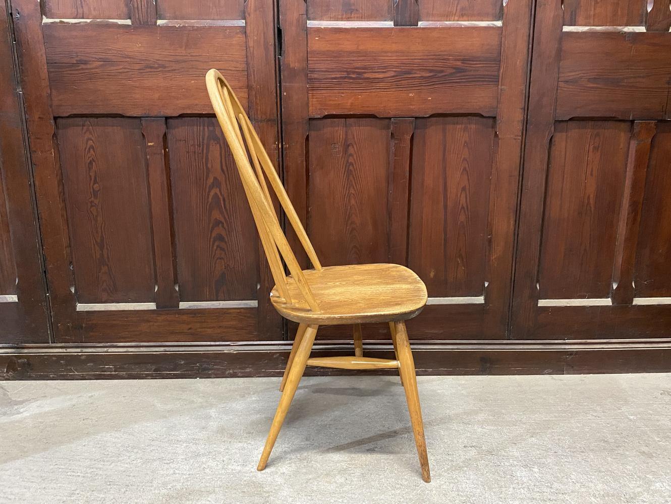 クエーカーチェア ERCOL