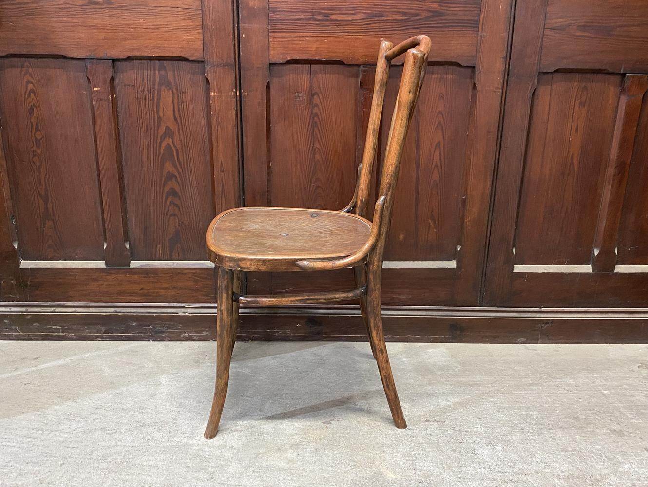 ベントウッドチェア