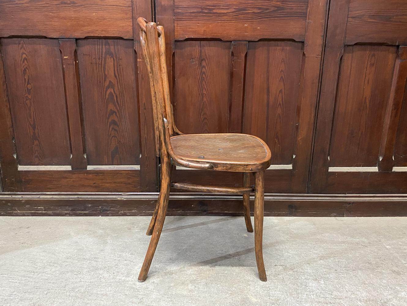 ベントウッドチェア