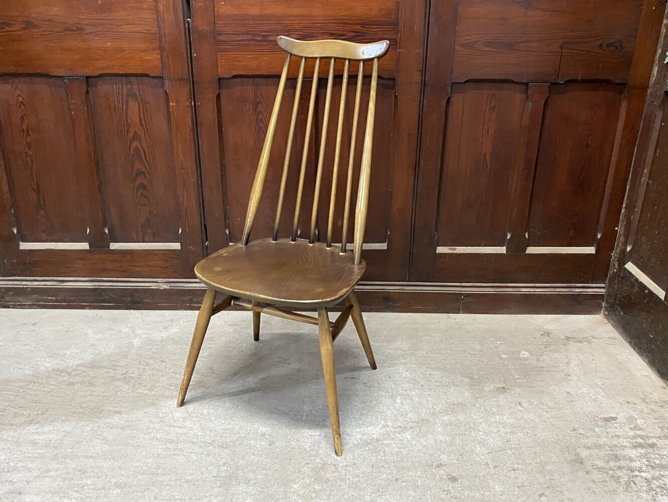 ゴールドスミスチェア ERCOL