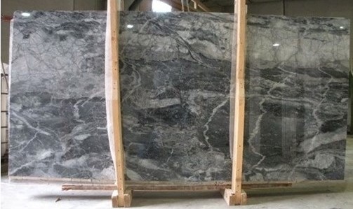 �Х�ǥ��ꥪ�̥ܥ顼�� ���᤭