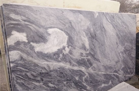 �Х�ǥ��ꥪ�̥ܥ顼�� ���᤭