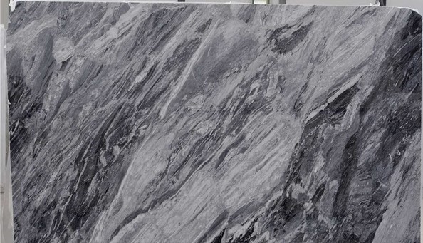 �Х�ǥ��ꥪ�̥ܥ顼�� ���᤭