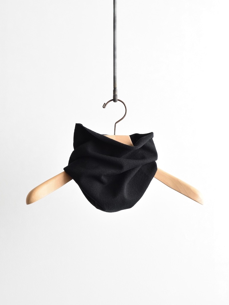 COMOLI(コモリ) / カシミヤ ネックウォーマー / BLACK 25AW