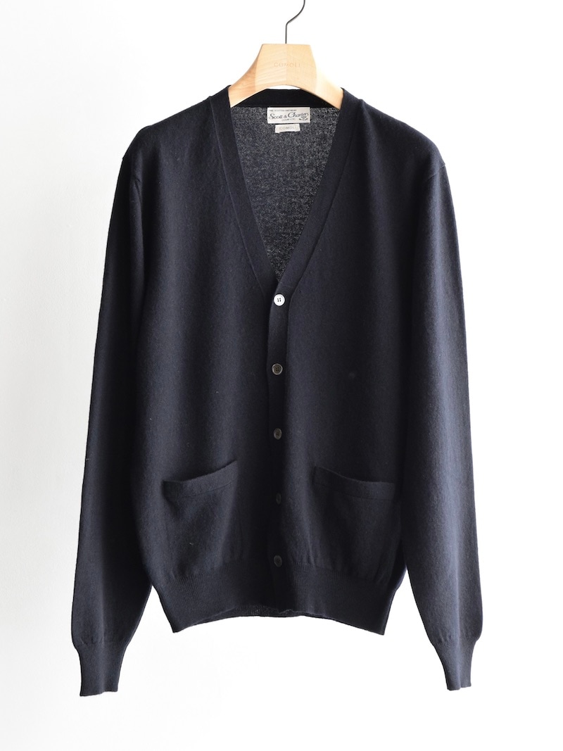 COMOLI(コモリ) / SCOTT&CHARTERS別注 Vネックカーディガン / NAVY
